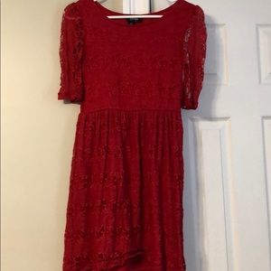 Red dress with 3/4 sleeves
